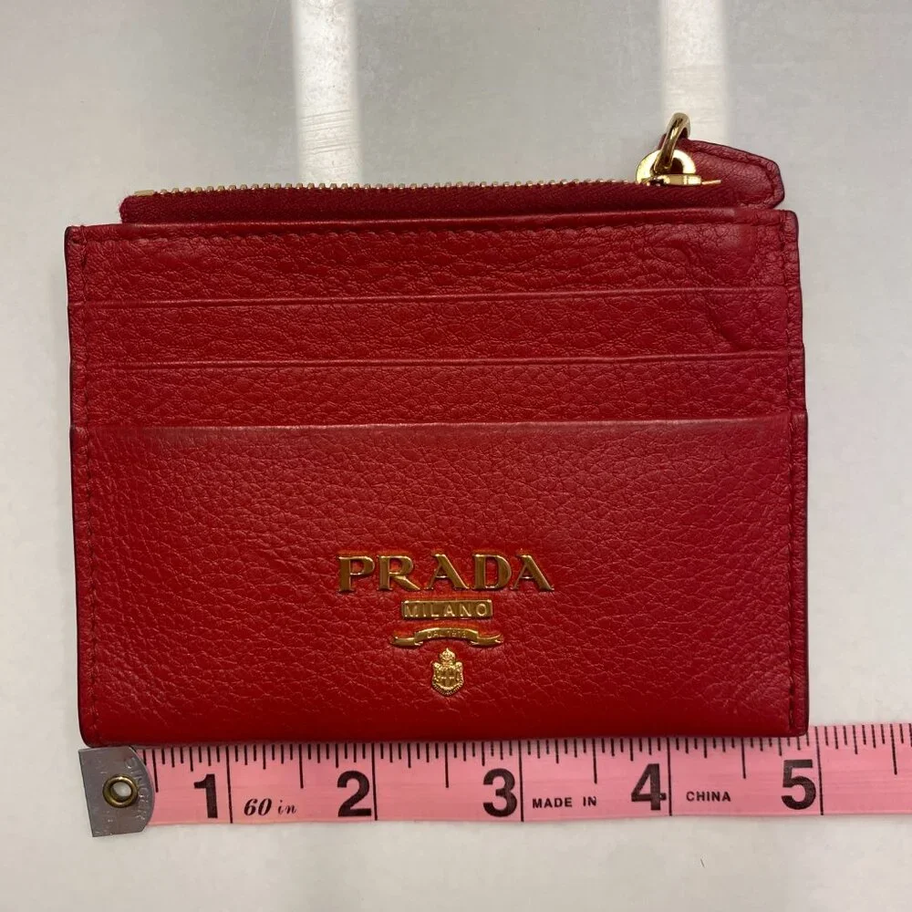 Prada red leather Moire and Saffiano card holder with gold-tone hardware - Picture 9 of 10